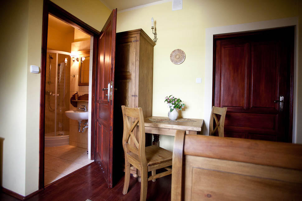 Bed and Breakfast Dwor Na Wichrowym Wzgorzu Przybyslawice Номер фото