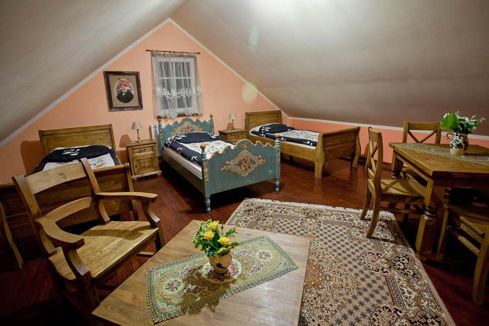 Bed and Breakfast Dwor Na Wichrowym Wzgorzu Przybyslawice Екстер'єр фото